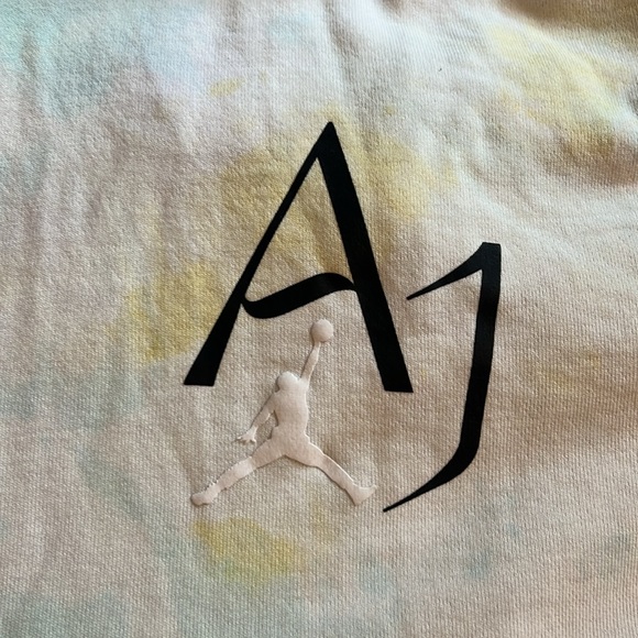 Air Jordan Men’s Hoodie - Picture 3 of 4